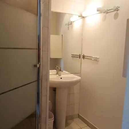Apartment Avec Terrasse-plein Pied *