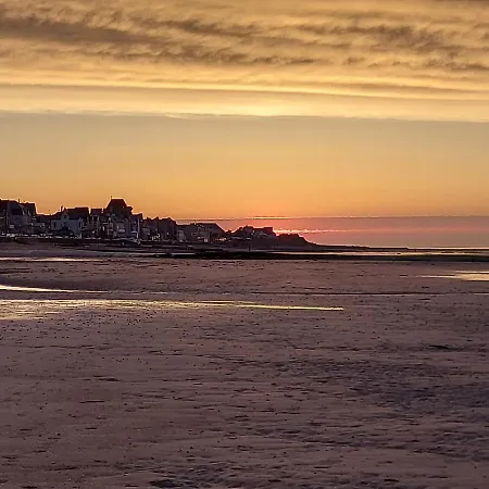 Avec Terrasse-plein Pied * Saint-Aubin-Sur-Mer (Calvados)