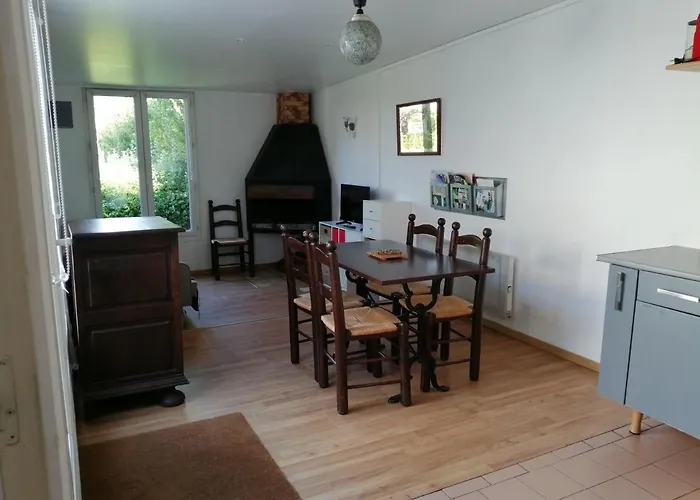 Apartment Avec Terrasse-plein Pied Ou -plein Pied Saint-Aubin-Sur-Mer (Calvados)