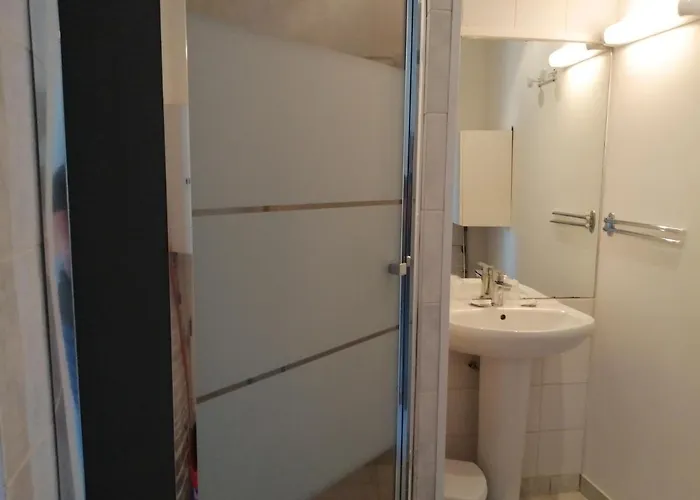 Avec Terrasse-plein Pied Ou -plein Pied Apartment